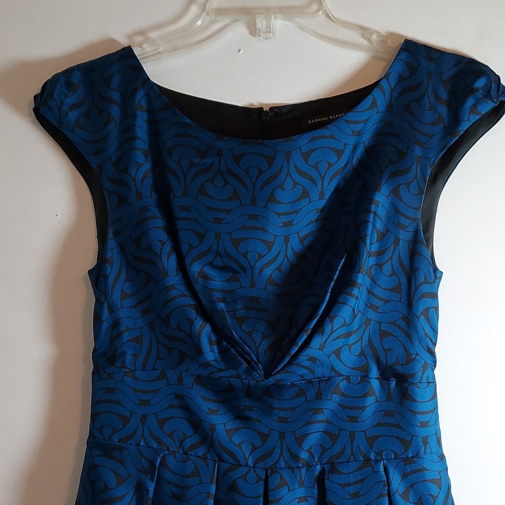 Banana Republic Silk & Actate - Picture 6 of 11